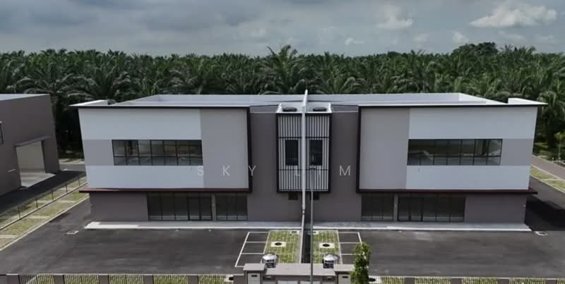 Semi-D Factory for Rent in Klang (Selangor) - Sky Lim - Exterior - PropertyGuru.com.my