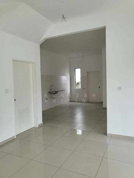 Rumah Teres 2 Tingkat untuk Dijual di Bandar Sri Sendayan (Negeri Sembilan) - Masnizah Arifin - Kitchen - PropertyGuru.com.my