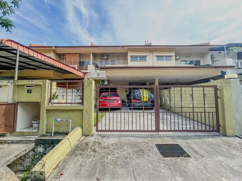 2-storey Terraced House for Sale in Alam Suria (Puncak Alam) - Yasmin Sulaiman - Exterior - PropertyGuru.com.my