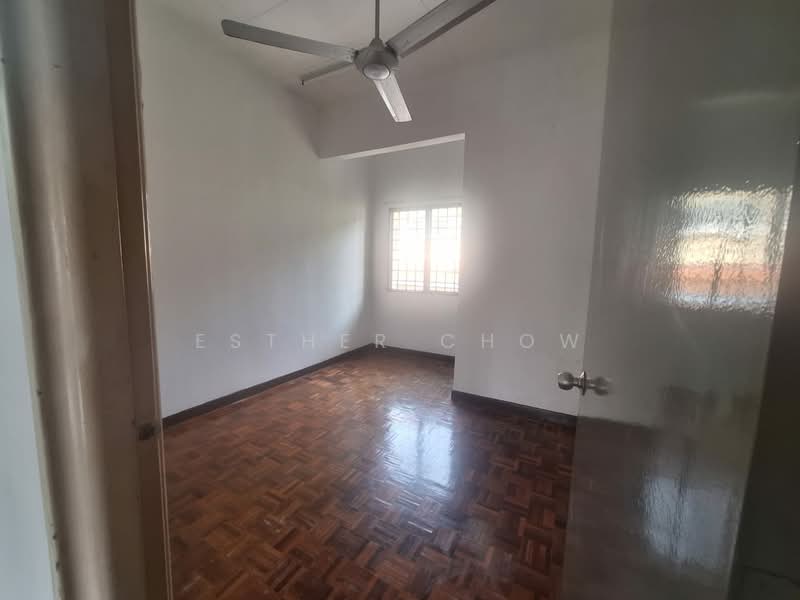 2-storey Terraced House for Sale in Taman Kelana Idaman (Ara Damansara) - Esther Chow - Interior - PropertyGuru.com.my