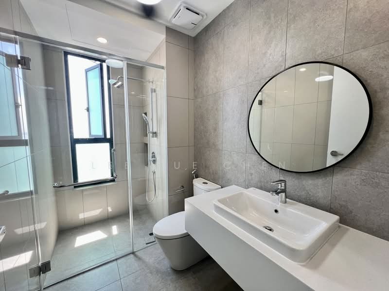 Kondominium untuk Disewa di Mezzo - Lee Xue Chen - Bathroom - PropertyGuru.com.my