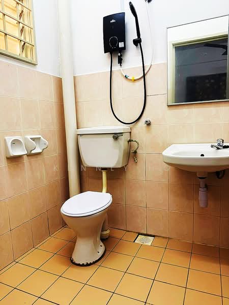 Apartment for Rent at Apartment Sri Ara - Kennly Ho - Bathroom - PropertyGuru.com.my