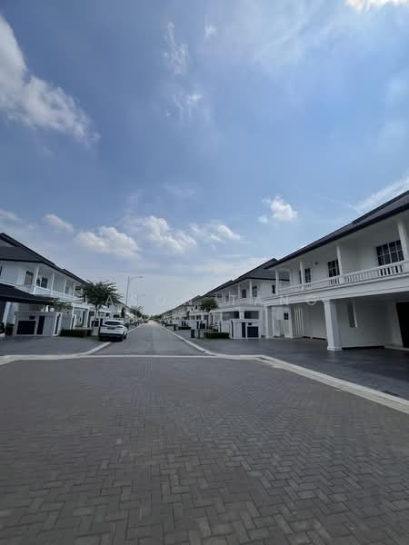 Semi-Detached House for Sale in Eco Majestic (Semenyih) - Jason Tang - PropertyGuru.com.my