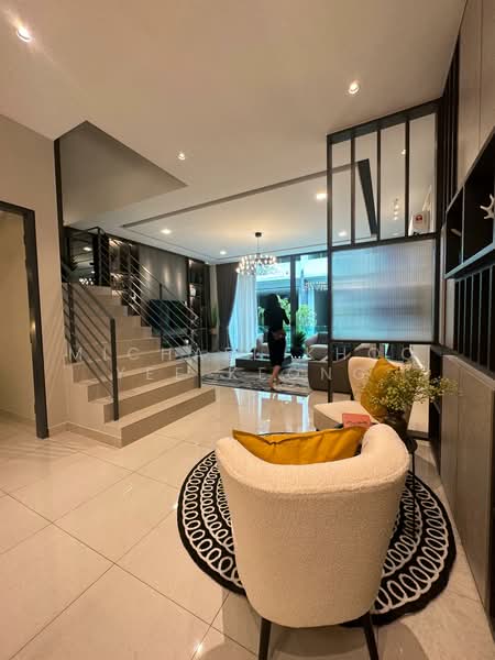 Rumah Teres 3 Tingkat untuk Dijual di Cyberjaya (Selangor) - Michael Khoo Yee Keong - Living Room - PropertyGuru.com.my