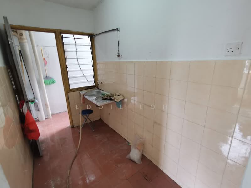 Pangsapuri untuk Disewa di PPR Raya Permai - Eddie Loh - Interior - PropertyGuru.com.my