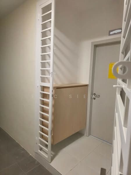 Kondominium untuk Disewa di Residensi Sateria - Eric Siew - Corridor - PropertyGuru.com.my