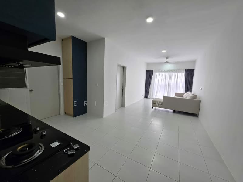 Kondominium untuk Disewa di Residensi Sateria - Eric Siew - Living Room - PropertyGuru.com.my
