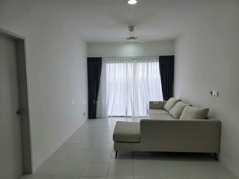 Kondominium untuk Disewa di Residensi Sateria - Eric Siew - Living Room - PropertyGuru.com.my