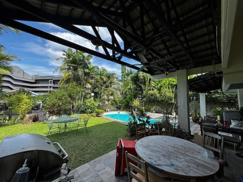 Bungalow House untuk Dijual di Ampang (Selangor) - Mahirah . - Garden - PropertyGuru.com.my