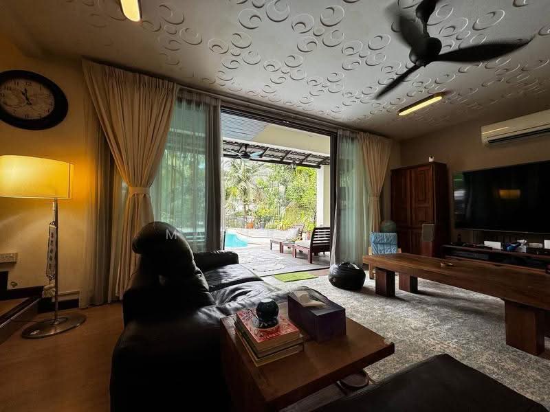 Bungalow House untuk Dijual di Ampang (Selangor) - Mahirah . - Living Room - PropertyGuru.com.my