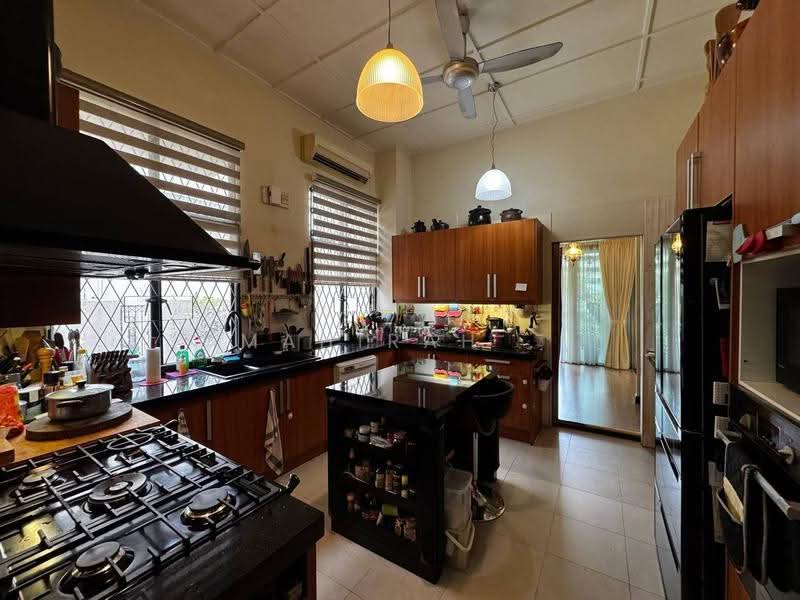 Bungalow House untuk Dijual di Ampang (Selangor) - Mahirah . - Kitchen - PropertyGuru.com.my