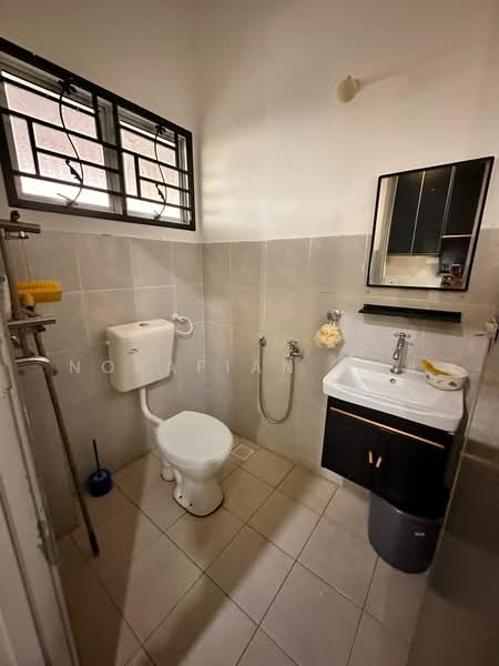 2-storey Terraced House for Sale in Klang (Selangor) - Norafian SMH - Bathroom - PropertyGuru.com.my