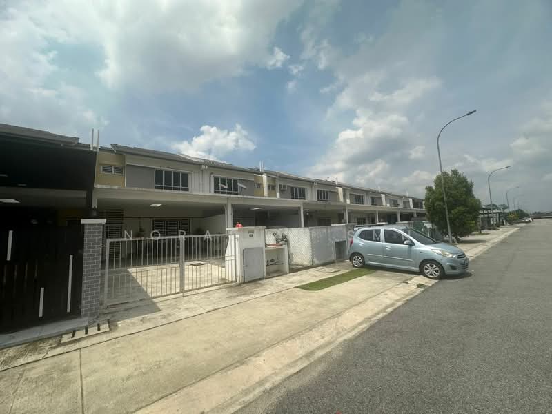 2-storey Terraced House for Sale in Klang (Selangor) - Norafian SMH - PropertyGuru.com.my