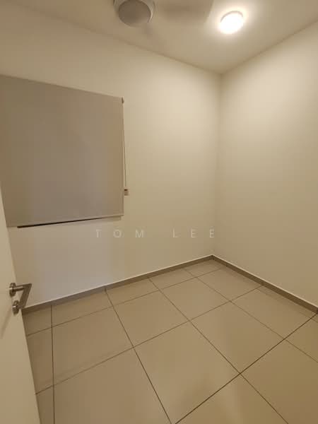 Service Residence for Sale at D'Cosmos Residences - Tom Lee - Interior - PropertyGuru.com.my