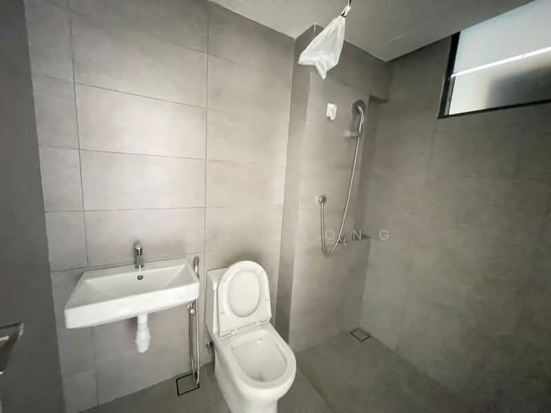 Servis Apartment untuk Dijual di Vivo Executive Apartment - Amber Wong - Bathroom - PropertyGuru.com.my