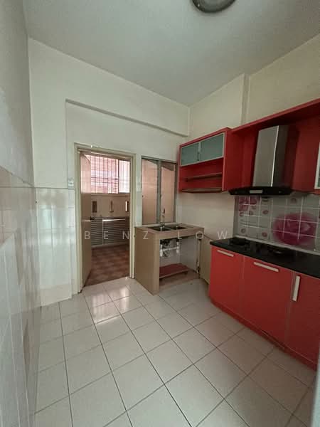 Apartment for Rent at Tar Villa - Benz Low - Kitchen - PropertyGuru.com.my