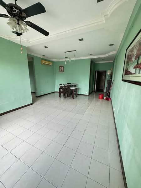 Apartment for Rent at Tar Villa - Benz Low - Living Room - PropertyGuru.com.my