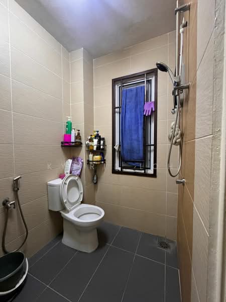 Rumah Teres untuk Dijual di Taman Mutiara Rini (Skudai) - Kyoris Loh - Bathroom - PropertyGuru.com.my