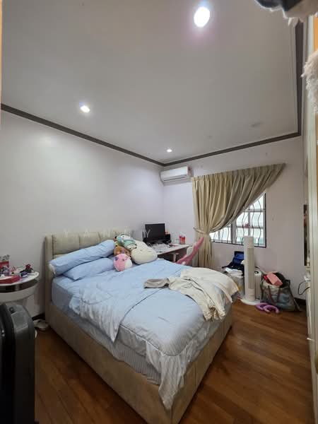 Semi-Detached House for Sale in Taman Setiawangsa (Setiawangsa) - Yanny Siow - Bedroom - PropertyGuru.com.my