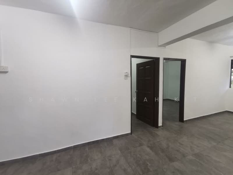 Flat for Rent at Flat Taman Desa Cheras (Blok 1 3 5 7) - Shawn Lee Kah Kit - Interior - PropertyGuru.com.my