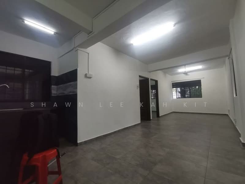 Flat for Rent at Flat Taman Desa Cheras (Blok 1 3 5 7) - Shawn Lee Kah Kit - Interior - PropertyGuru.com.my