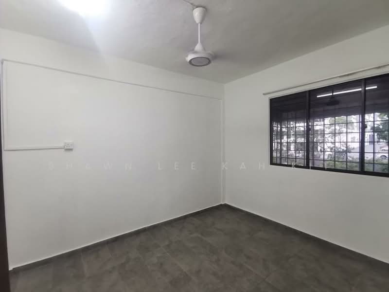 Flat for Rent at Flat Taman Desa Cheras (Blok 1 3 5 7) - Shawn Lee Kah Kit - Interior - PropertyGuru.com.my