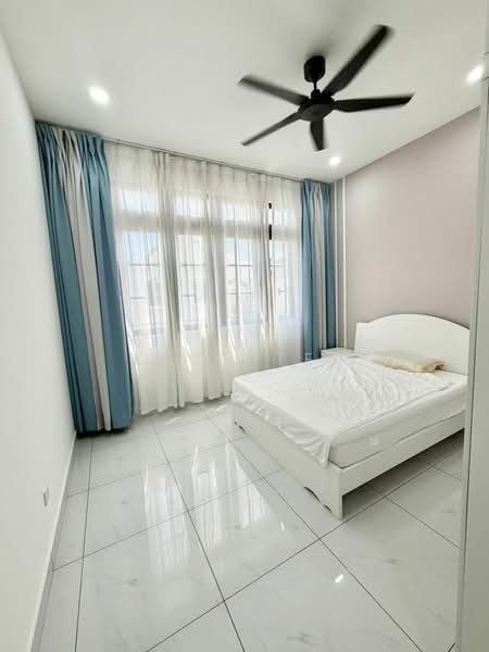 2.5-storey Terraced House for Rent in Iskandar Puteri (Nusajaya) (Johor) - Kate Tee - Bedroom - PropertyGuru.com.my