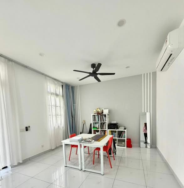 2.5-storey Terraced House for Rent in Iskandar Puteri (Nusajaya) (Johor) - Kate Tee - Study - PropertyGuru.com.my