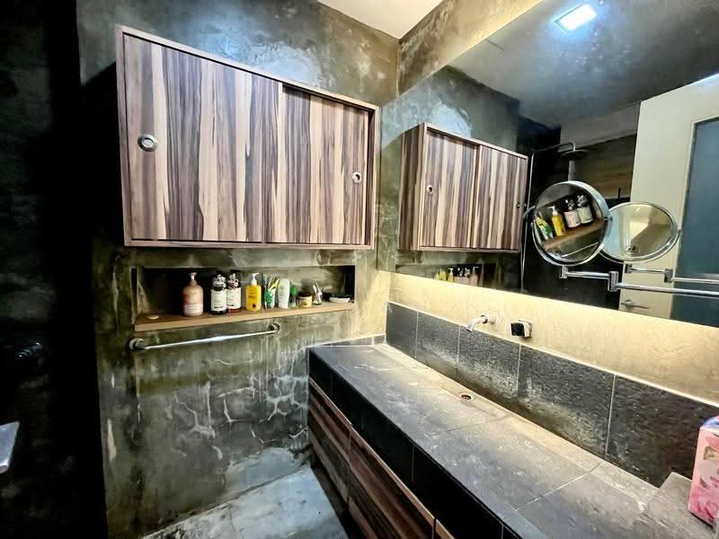 Bungalow House untuk Dijual di Ampang (Selangor) - Mahirah . - Bathroom - PropertyGuru.com.my