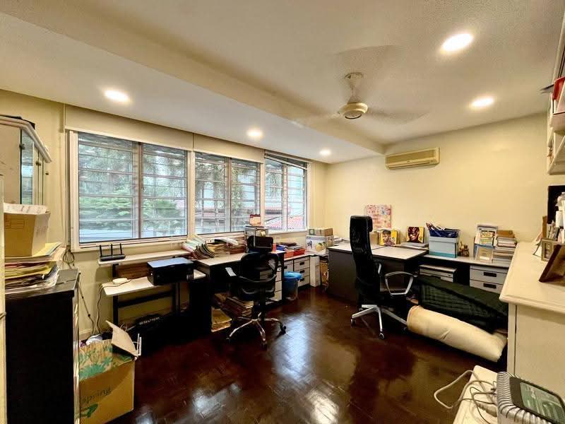 Bungalow House untuk Dijual di Ampang (Selangor) - Mahirah . - Study - PropertyGuru.com.my