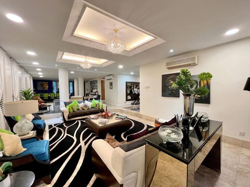 Bungalow House untuk Dijual di Ampang (Selangor) - Mahirah . - Living Room - PropertyGuru.com.my