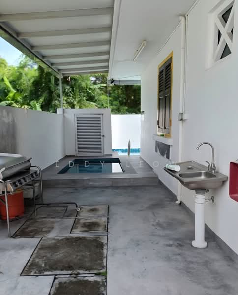 Semi-Detached House for Rent in Limbongan (Klebang) - Eddy Leow - Pool - PropertyGuru.com.my
