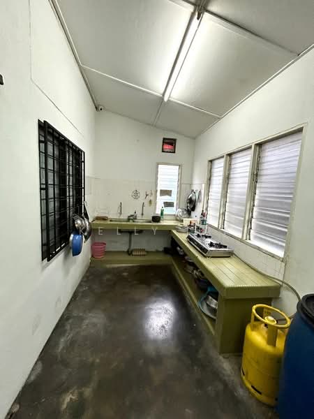 Terraced House for Sale in Jinjang Utara (Jinjang) - Kelly Lai - Kitchen - PropertyGuru.com.my