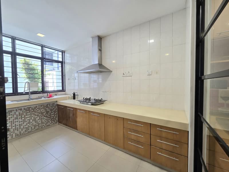 Semi-Detached House for Sale in Bandar Sungai Long (Selangor) - David Wan - Kitchen - PropertyGuru.com.my