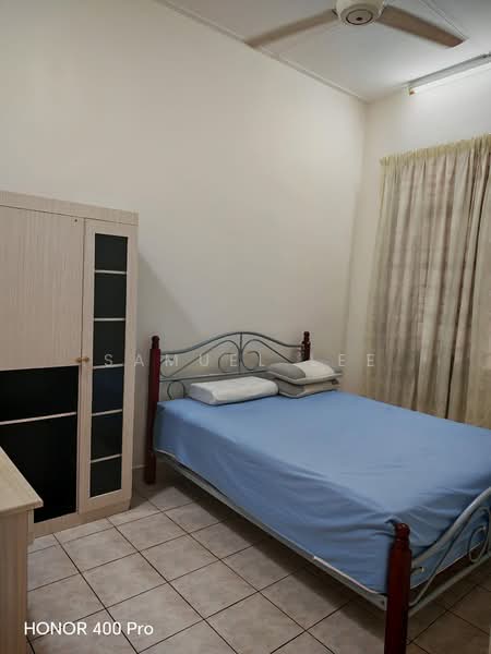 1-storey Terraced House for Rent in Taman Rinting (Masai) - Samuel Lee - Bedroom - PropertyGuru.com.my