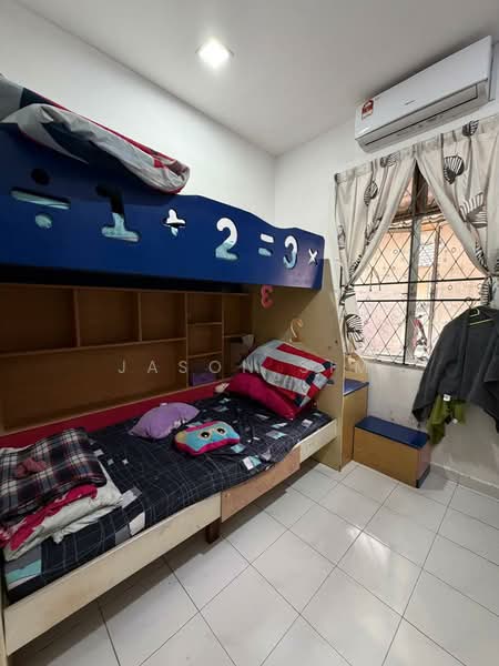 1-storey Terraced House for Sale in Taman Senai Utama (Kulai) - Jason Sim - Bedroom - PropertyGuru.com.my