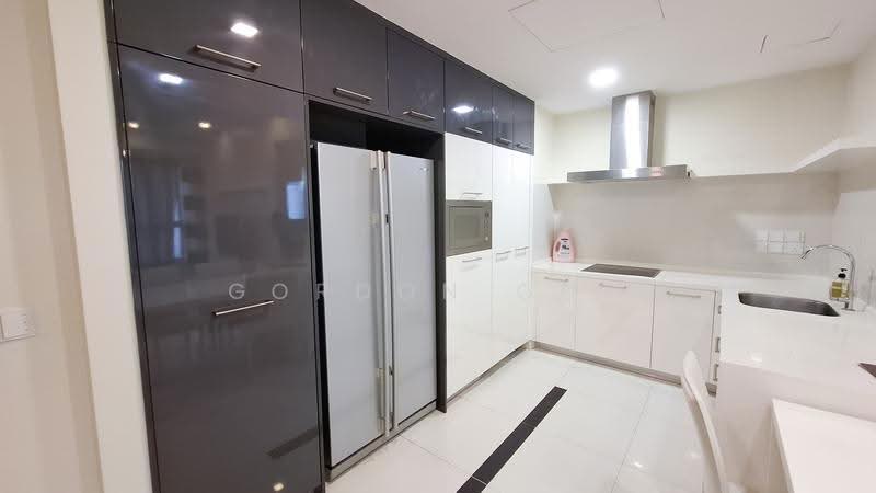 Kediaman Servis untuk Disewa di Gateway Kiaramas Residences - Gordon Goh - Kitchen - PropertyGuru.com.my