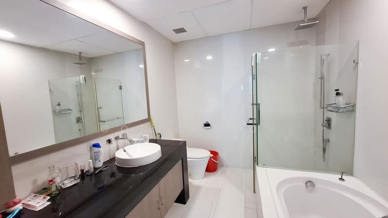Kediaman Servis untuk Disewa di Gateway Kiaramas Residences - Gordon Goh - Bathroom - PropertyGuru.com.my