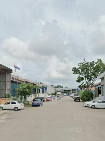 Kilang untuk Disewa di Taman Mount Austin (Tebrau) - Jane Ngoi - Exterior - PropertyGuru.com.my