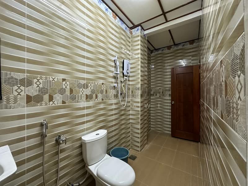 Rumah Berkembar untuk Disewa di Sepang (Selangor) - Liza Awi - Bathroom - PropertyGuru.com.my
