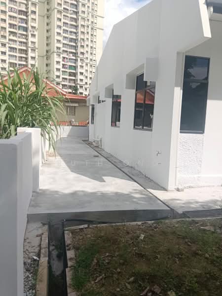 Rumah Teres 1 Tingkat untuk Disewa di Tanjung Tokong (Penang) - Ruth Ong - Exterior - PropertyGuru.com.my