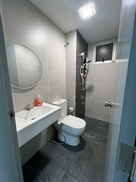 Servis Apartment untuk Disewa di Residensi MH Platinum 2 - Bernard Cheah - Bathroom - PropertyGuru.com.my