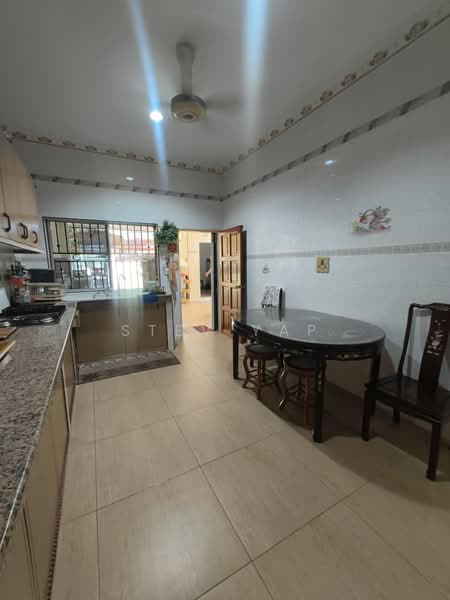 Rumah Berkembar untuk Dijual di Kota Kinabalu (Sabah) - Stev Yap - Kitchen - PropertyGuru.com.my