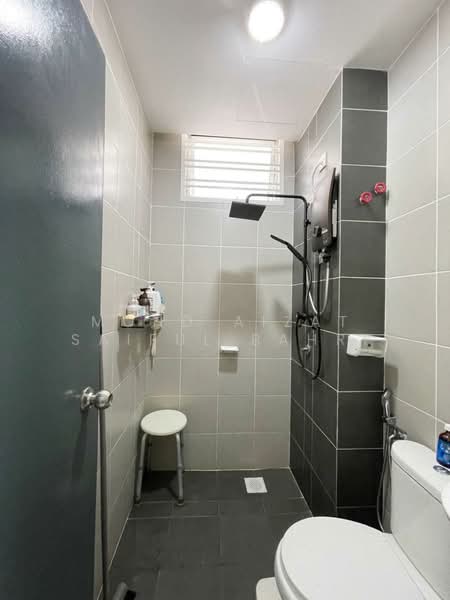 Rumah Teres 2 Tingkat untuk Dijual di Dengkil (Selangor) - Mohd Aizat Saiful Bahri - Bathroom - PropertyGuru.com.my