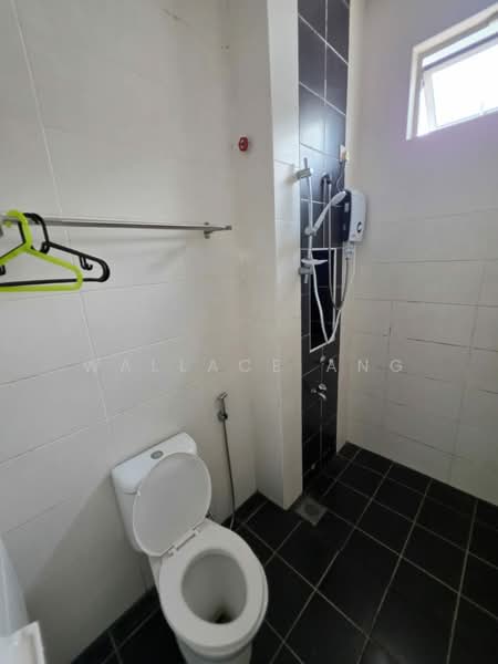 Semi-Detached House for Rent in Nusa Duta (Iskandar Puteri (Nusajaya)) - Wallace Ang - Bathroom - PropertyGuru.com.my
