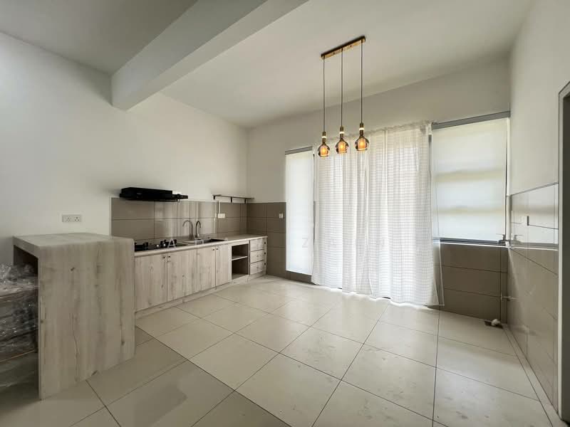 Terraced House for Rent in Sungai Buloh (Selangor) - Adaw Zain - Kitchen - PropertyGuru.com.my