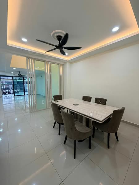 2-storey Terraced House for Rent in Lakeside Residences (Puchong) - Kevin Tan - Dining Room - PropertyGuru.com.my
