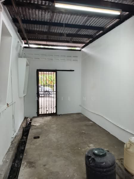 1-storey Terraced House for Sale in Taman Laksamana Cheng Ho (Melaka City) - Angie Ng - Entrance - PropertyGuru.com.my