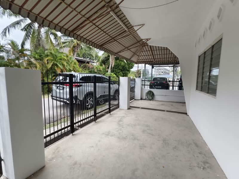 1-storey Terraced House for Sale in Taman Laksamana Cheng Ho (Melaka City) - Angie Ng - PropertyGuru.com.my