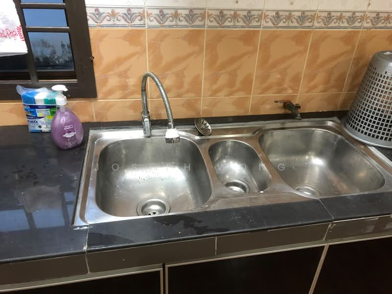 2-storey Terraced House for Rent in Taman Nusa Indah (Iskandar Puteri (Nusajaya)) - Joseph Wong - Kitchen - PropertyGuru.com.my